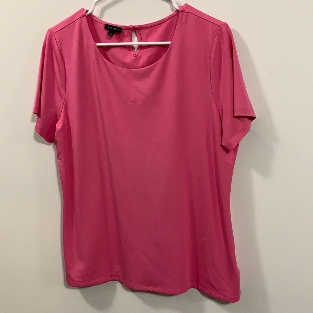 Women’s Talbots short sleeve top extra button Sz L